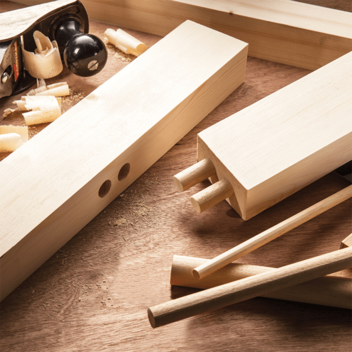 Pine 25mm Dowel - 2.4m